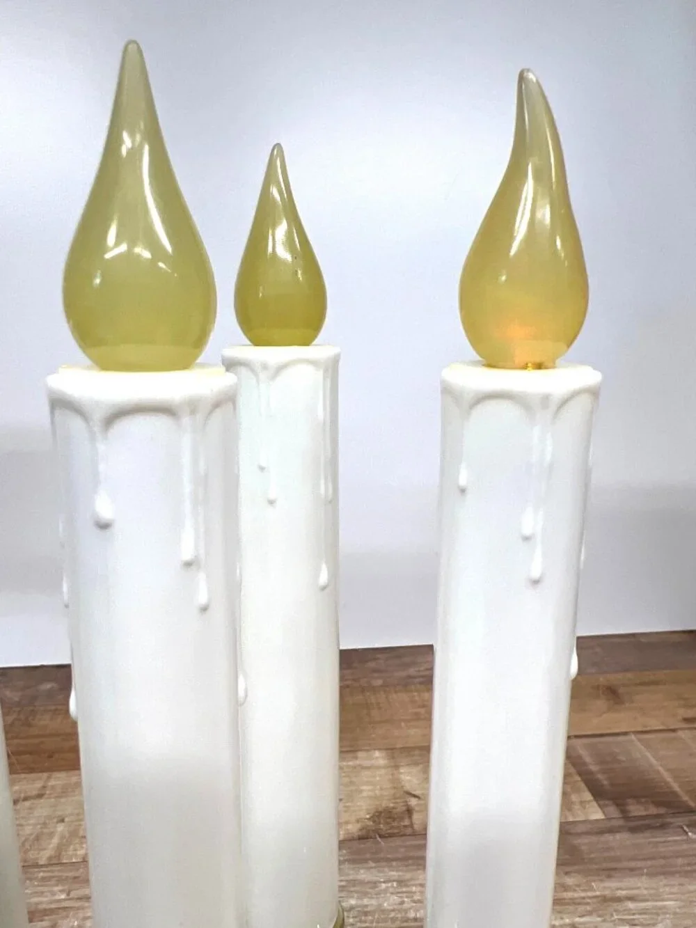 Sylvania LED Battery Operated Flickering Candles 4 Pack 9'' Tall Gold Base